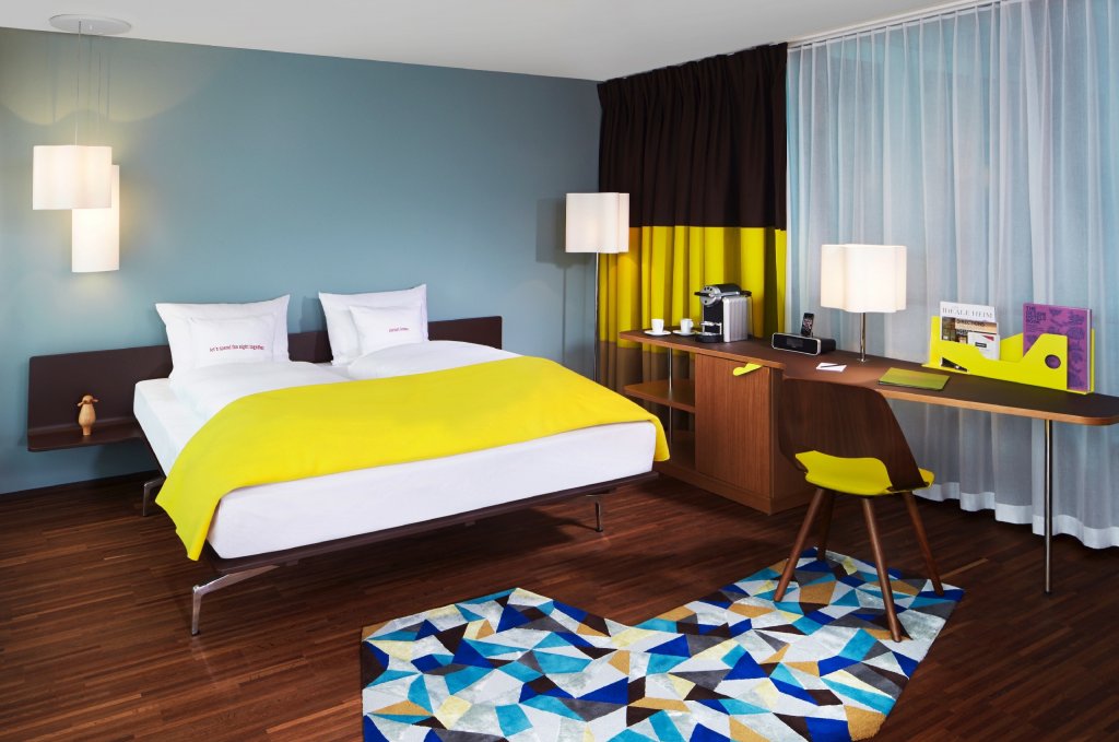 25h Zürich - Baulmann Leuchten - 25h_zuerichwest_hberlisuite1_gross