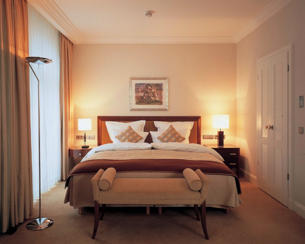 Dorint Baden-Baden - Baulmann Leuchten - Zim_Dorint_Baden_2