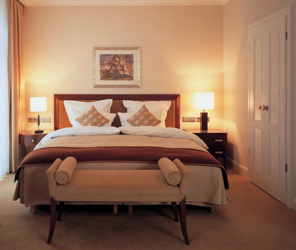 Dorint Baden-Baden - Baulmann Leuchten - Zim_Dorint_Baden_2b