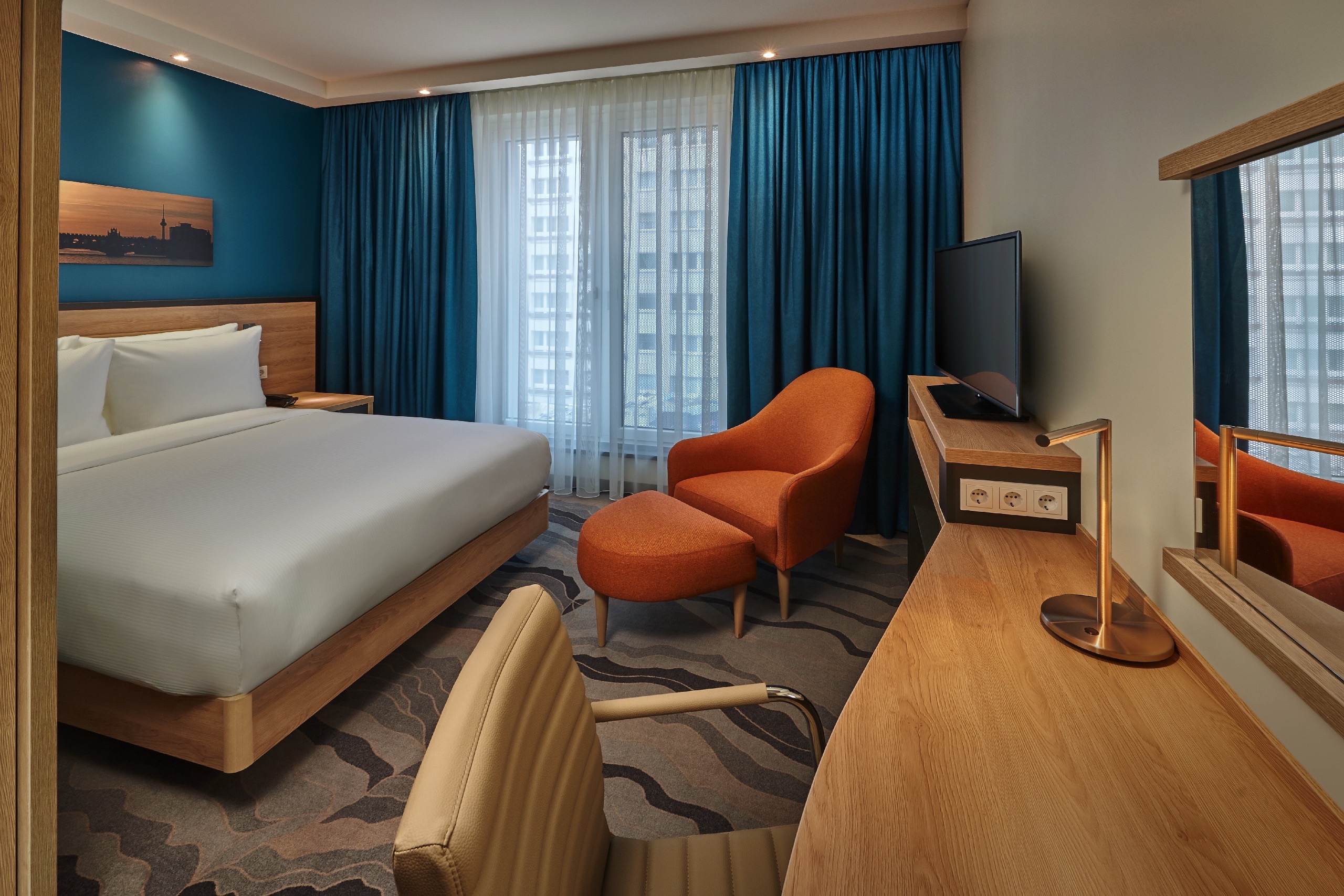 Hampton by Hilton Berlin - Baulmann Leuchten - hab0102