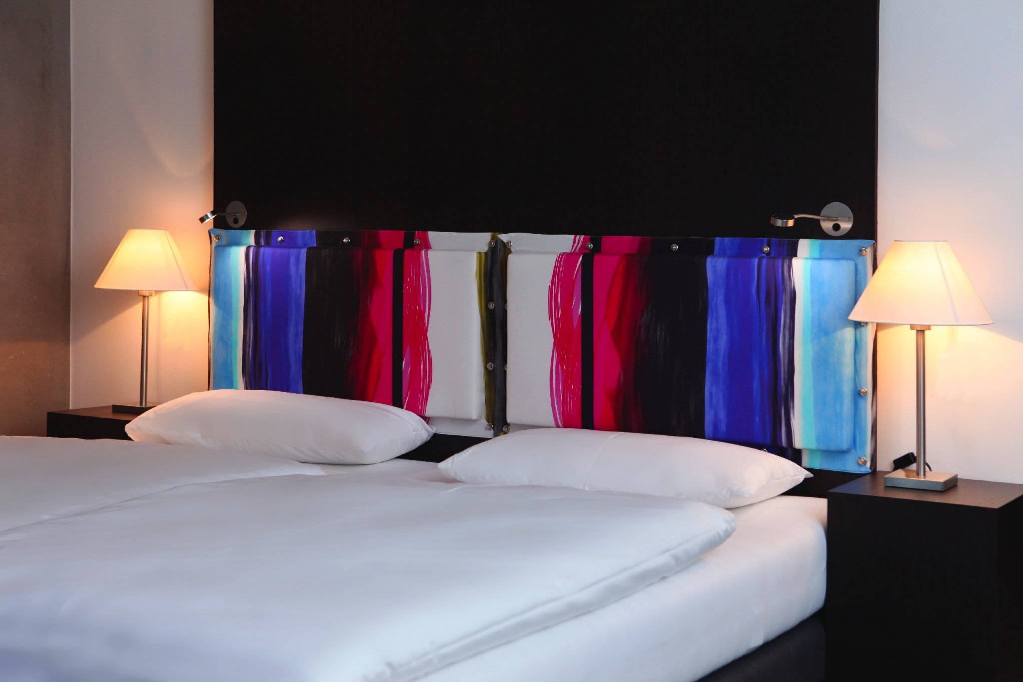 Hotel Der Blaue Reiter, Karlsruhe - Baulmann Leuchten - Hotel Der Blaue Reiter_Karlsruhe_KUBUS_Superiorzimmer4