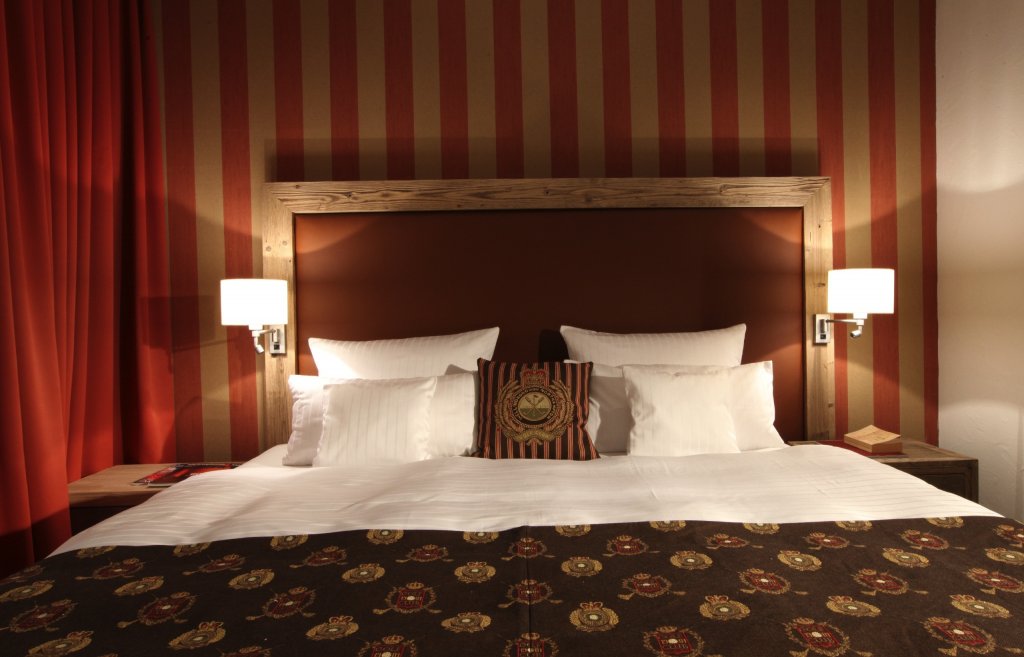 Lindner Weimarer Land - Baulmann Leuchten - 043_Zimmer