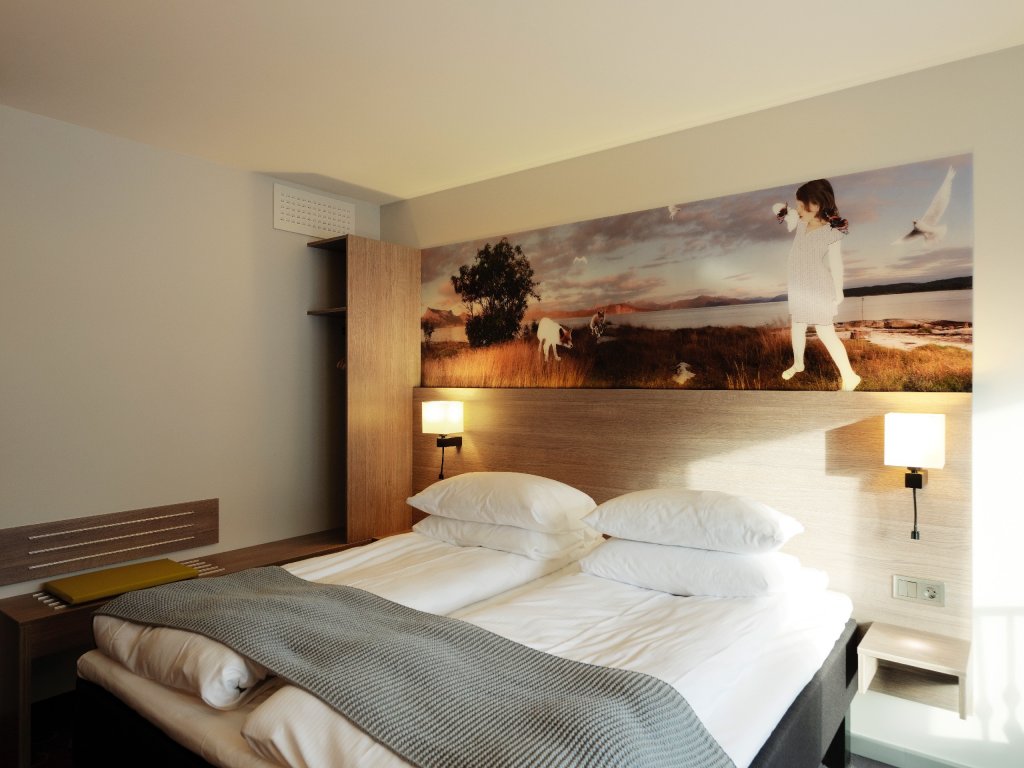 RICA Narvik - Baulmann Leuchten - CF162339- ready