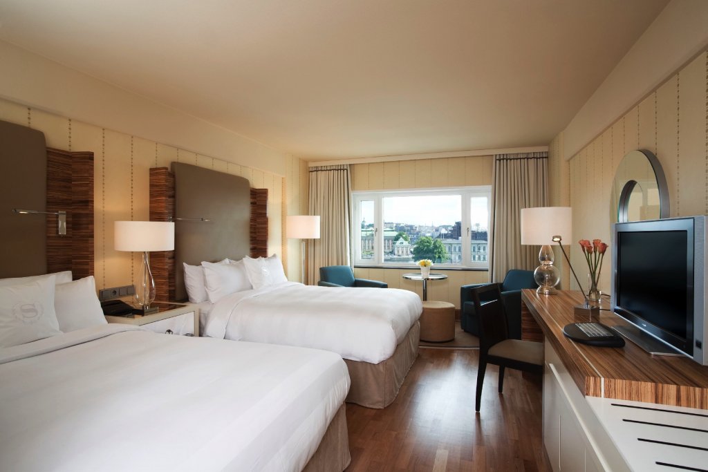 Sheraton_Stockholm - Baulmann Leuchten - Superior-Queen-Room