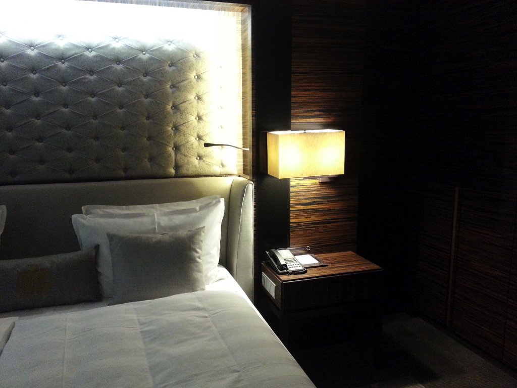 Steigenberger Frankfurter Hof - Baulmann Leuchten - 2013-02-19 10.31.39