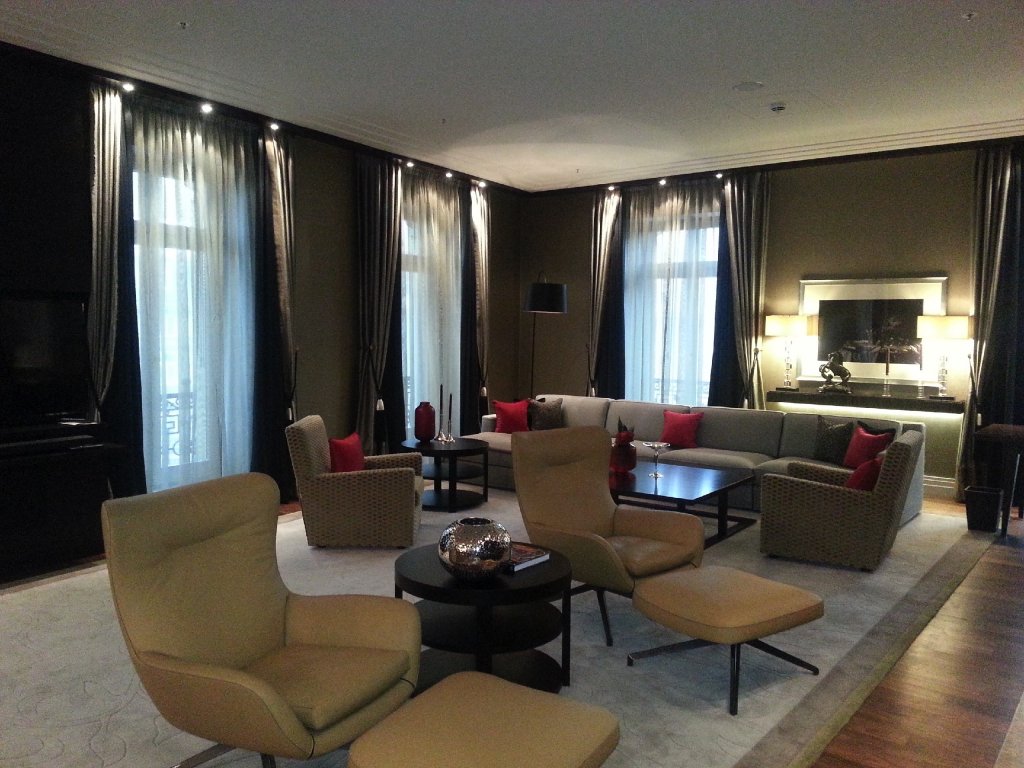 Steigenberger Frankfurter Hof - Baulmann Leuchten - 2013-02-19 11.04.51