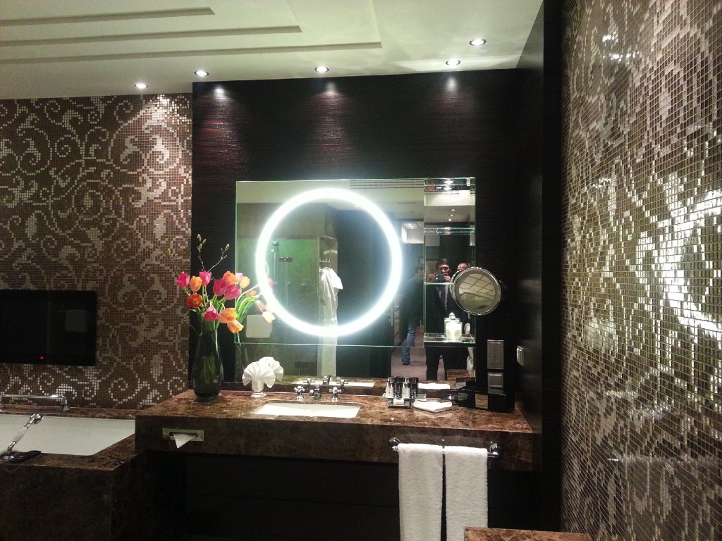 Steigenberger Frankfurter Hof - Baulmann Leuchten - 2013-02-19 11.08.21