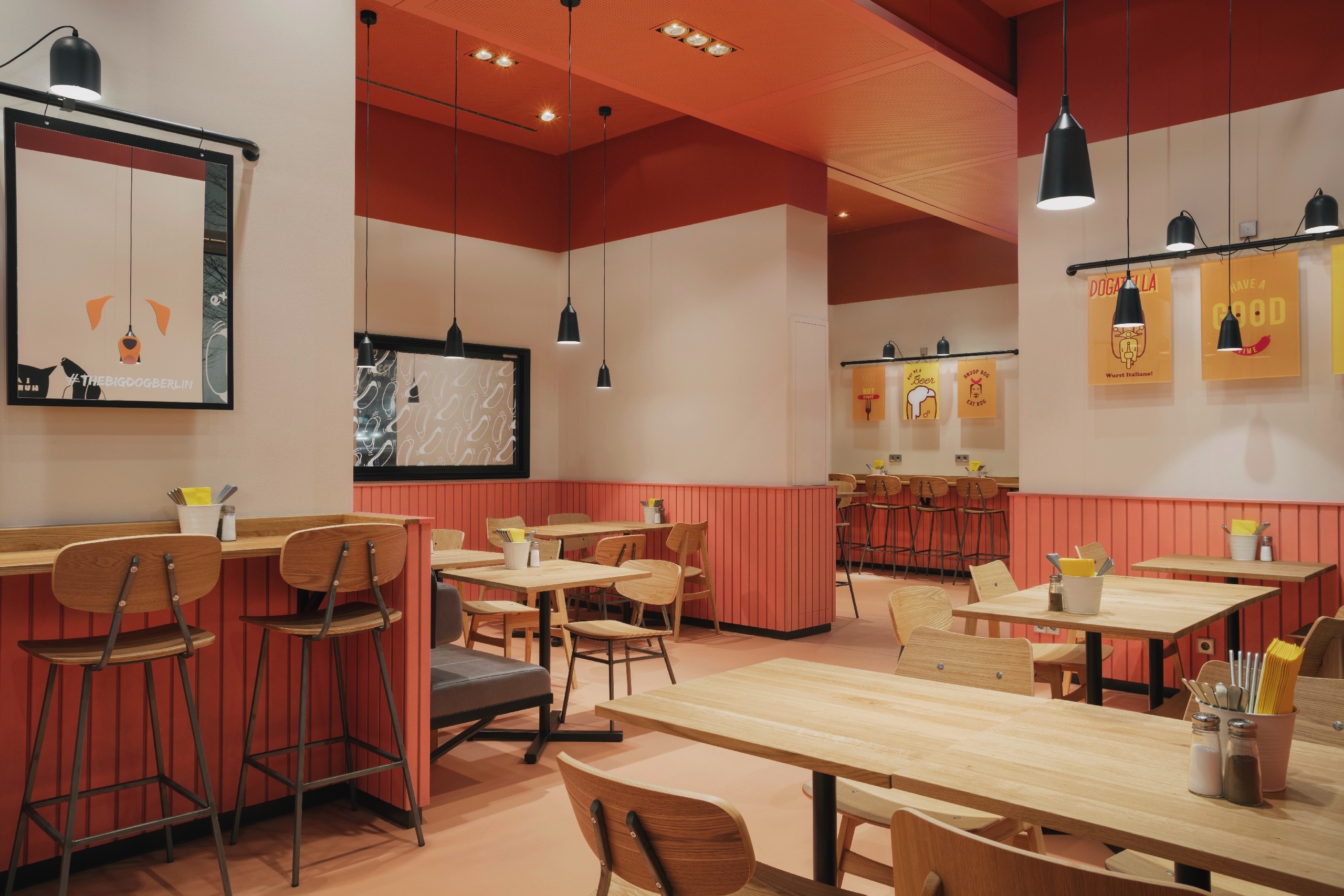 The Big Dog Berlin - Baulmann Leuchten - The Big Dog Berlin_Credit Lutz Vorderwülbecke_01