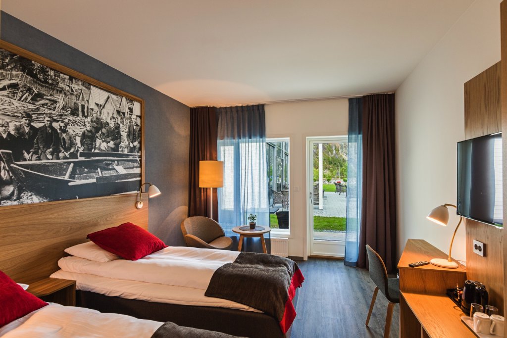 Valldal Fjordhotell - Baulmann Leuchten - 03CO7268-HDR