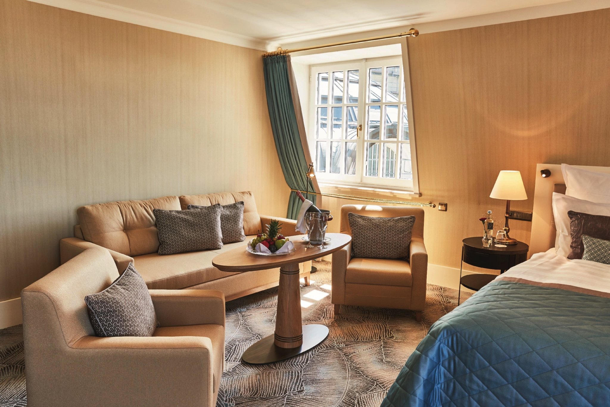 Steigenberger Grandhotel Petersberg - Baulmann Leuchten - rooms_Deluxe_DZ_423_2