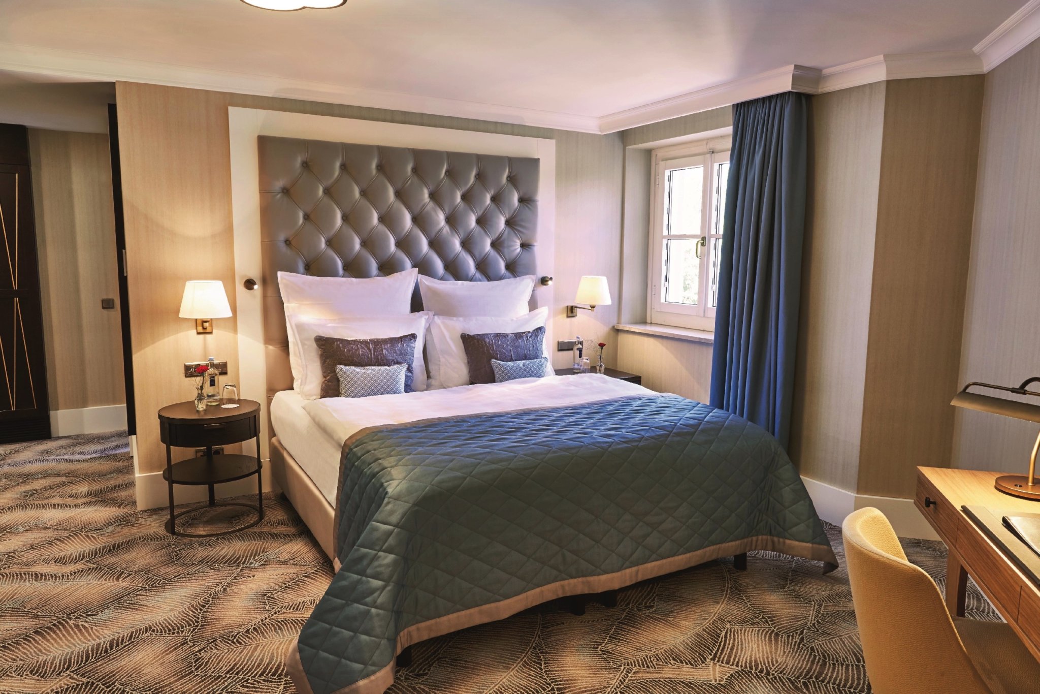 Steigenberger Grandhotel Petersberg - Baulmann Leuchten - rooms_Grand_Deluxe_DZ_407_2