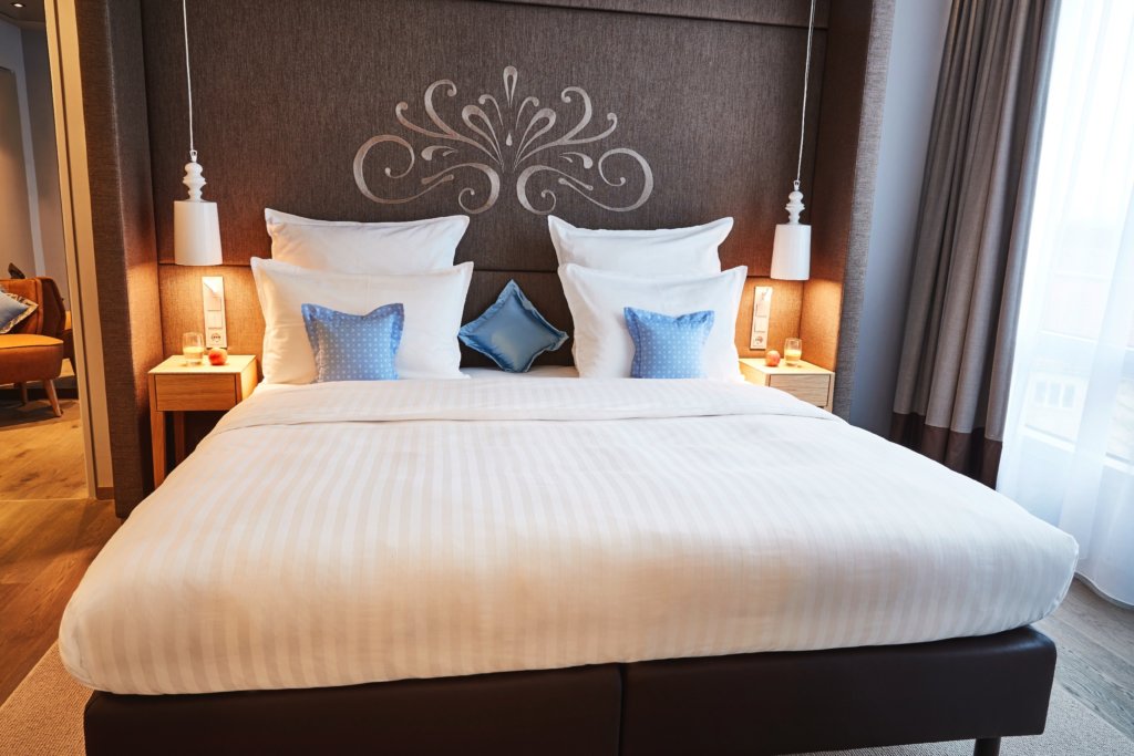 Steigenberger Hotel München - Baulmann Leuchten - Executive_Suite_Bedroom