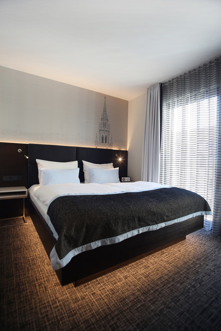 Baulmann Leuchten - Schiller5, München - Doppelzimmer 04 low