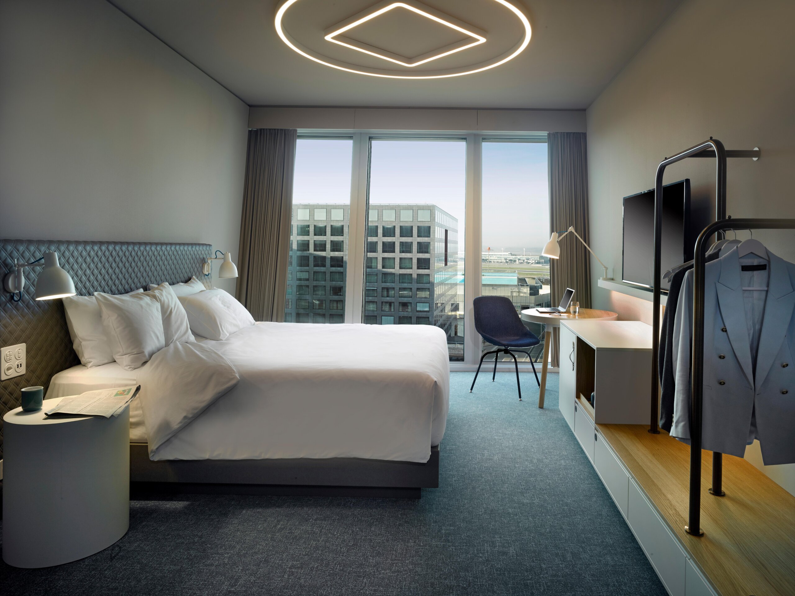 Hyatt-Place-Zurich-Airport-The-Circle-King-Bed-Airport-View