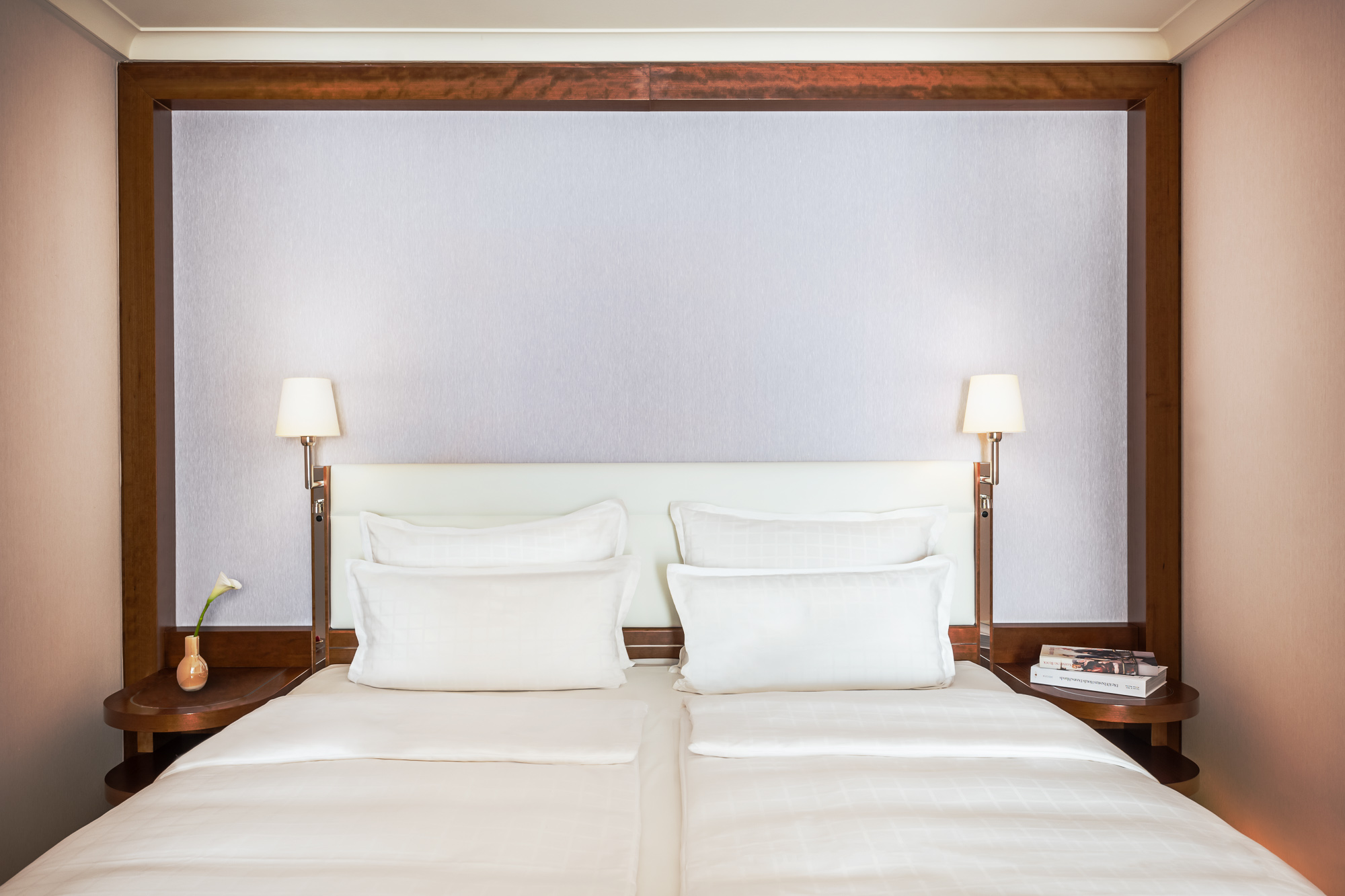 24_ELY_01_0043_m2_lowres