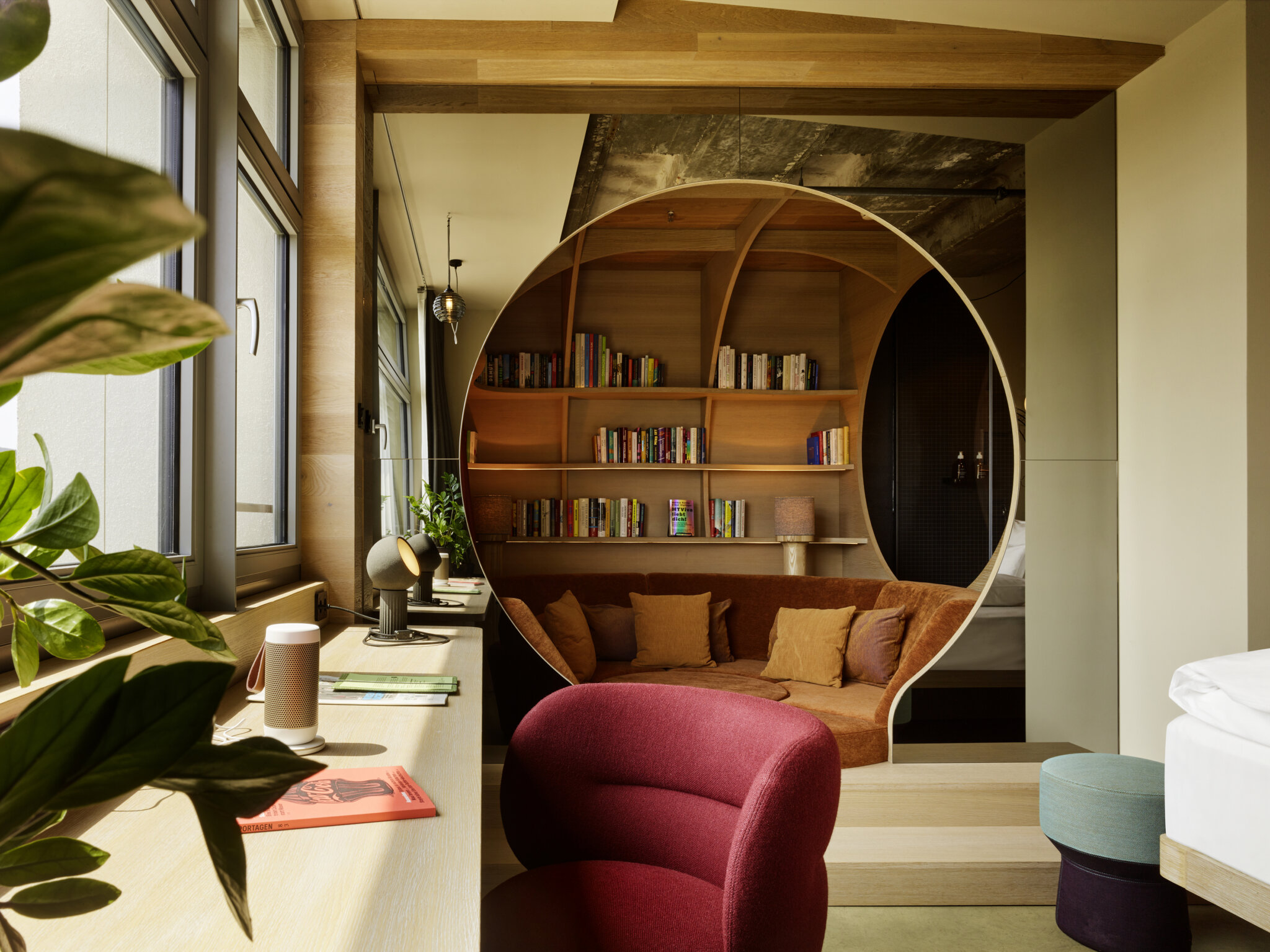 25h_Bikini_StephanLemke_Rooms_Large_Urban_02_3700px